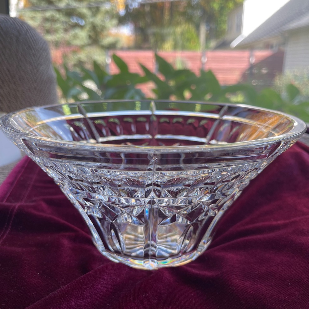 Waterford Crystal "Welcome Bowl" 1997 Versa Flared Shape